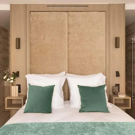 Superb Air-conditioned Le Marais *