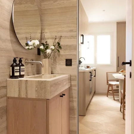 Superb Air-conditioned Le Marais